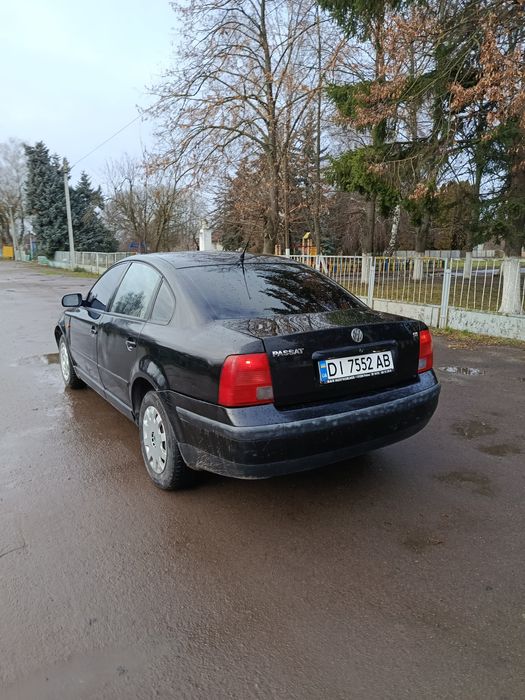 Продам автомобіль пасат б5