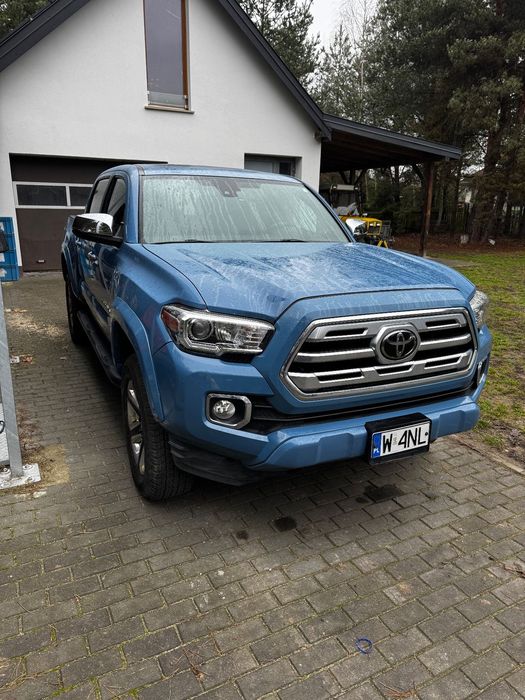 Toyota Tacoma Tacoma limited 4x4 najtańsza