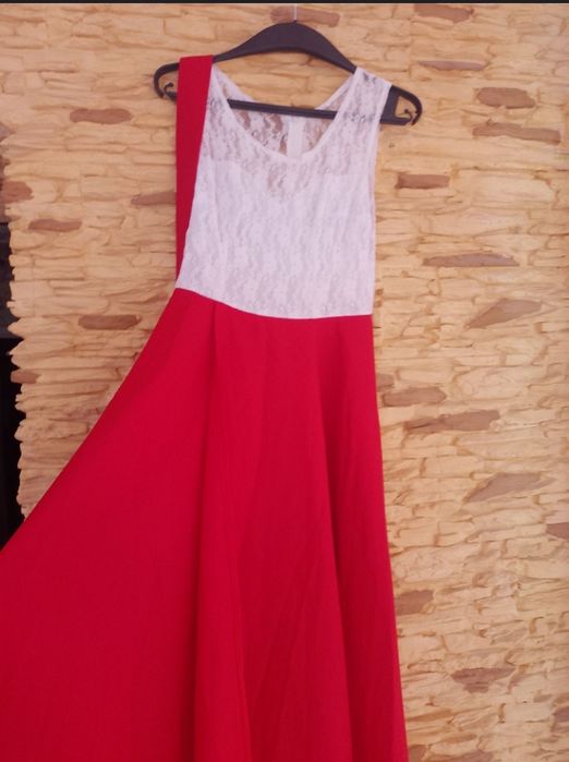 Продам сукню в гарному стані