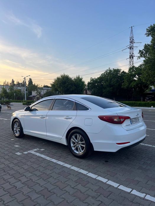 Аренда авто хюндай Соната