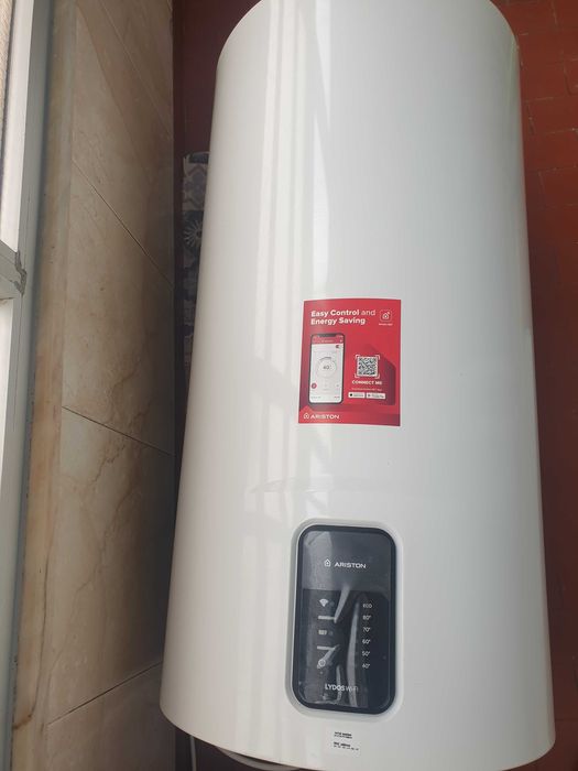 Termoacumulador pouco uso