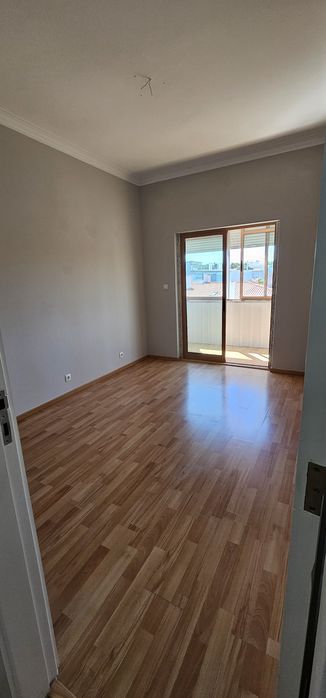 T2 Queluz de Baixo - 100m2