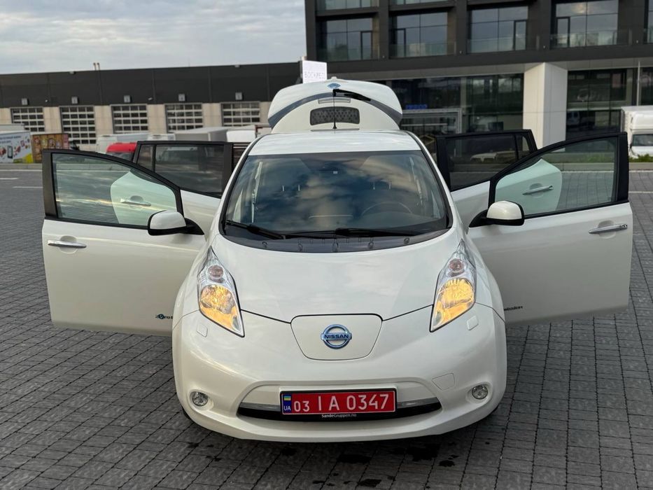 Nissan Leaf 30 kWh 10/12 ElectroCar Electro Auto