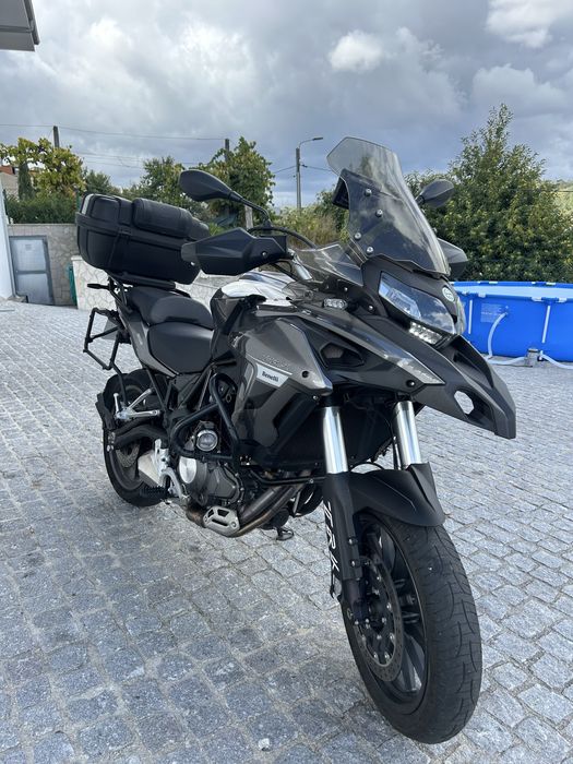 Benelii trk como nova. Com malas 4700€