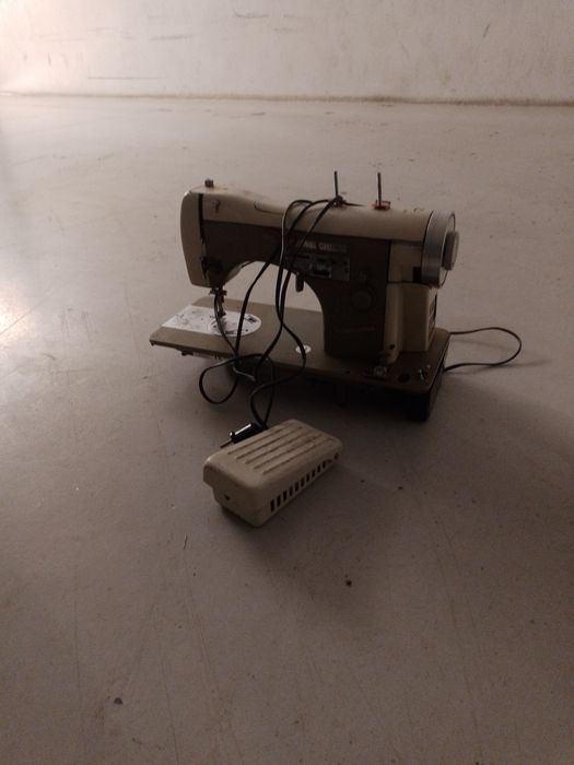 Maquina de Costura