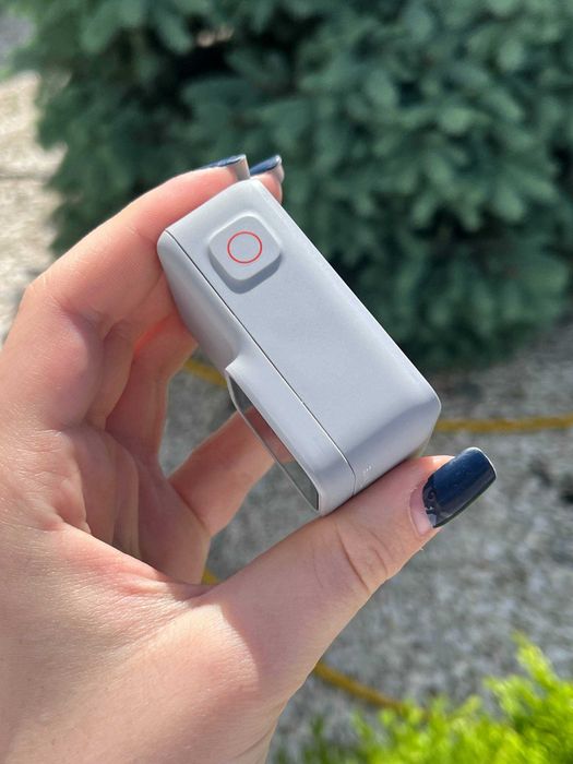 Екшн-камера GoPro Hero 7 white в кейсі