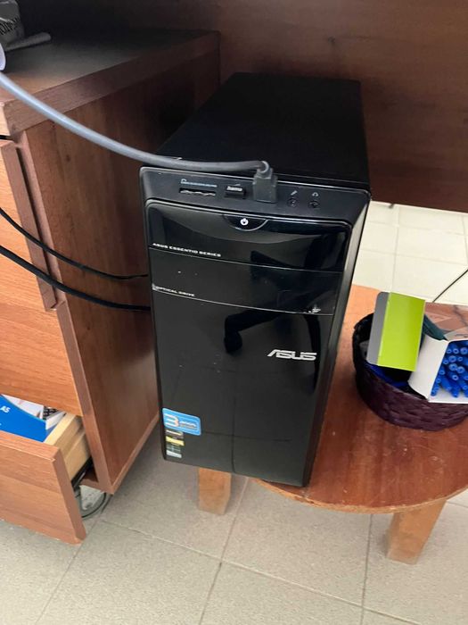 Material Informático para Desocupar