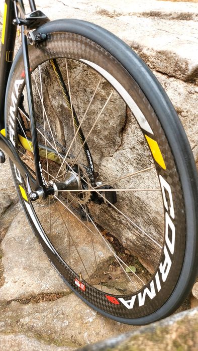Mafrabike Rodas Corima + Carbono