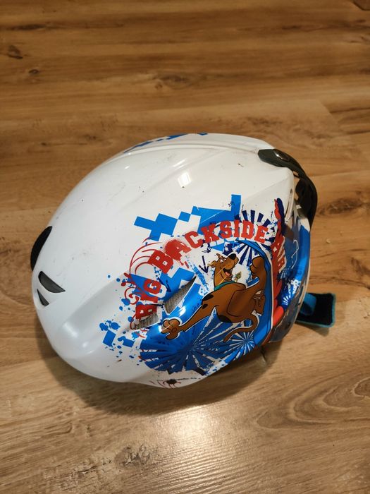 Kask narciarski dziecięcy