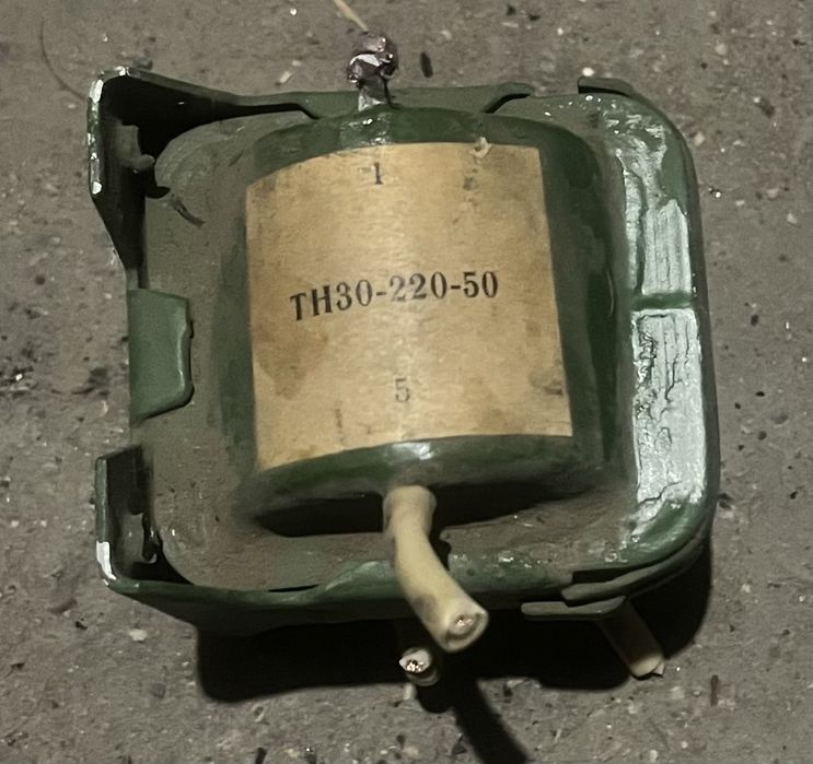 Електроніка, трансформатори ТН 61 220-50, ТН 30 220-50, реле РБП