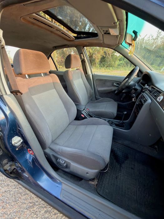Продається Honda Civic 1.4 в непоганому стані
