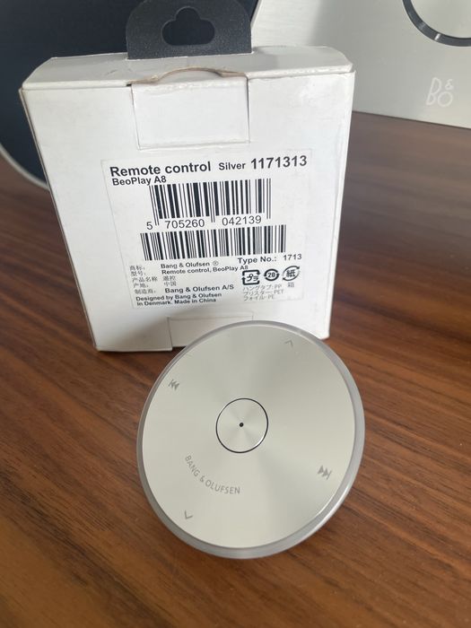 Bang & Olufsen - Comando - Beoplay A8 ou Beosound 8