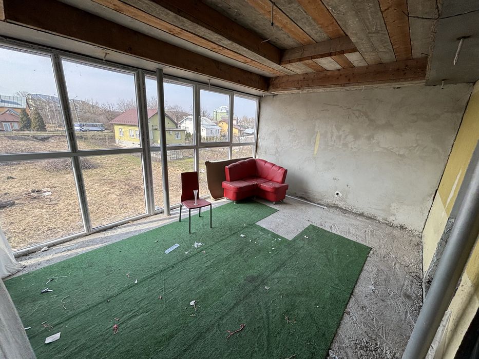 Продаж комерційного приміщення 300 м². Тисмениця. Бізнес. Мед. Центр
