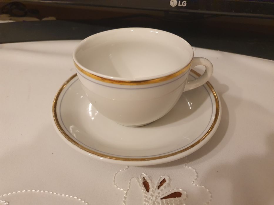 Filiżanki porcelana PRL