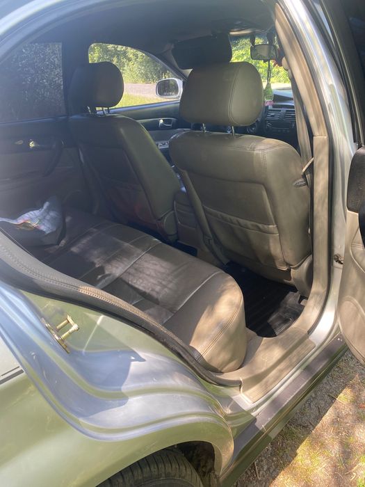 Продаю автомобіль