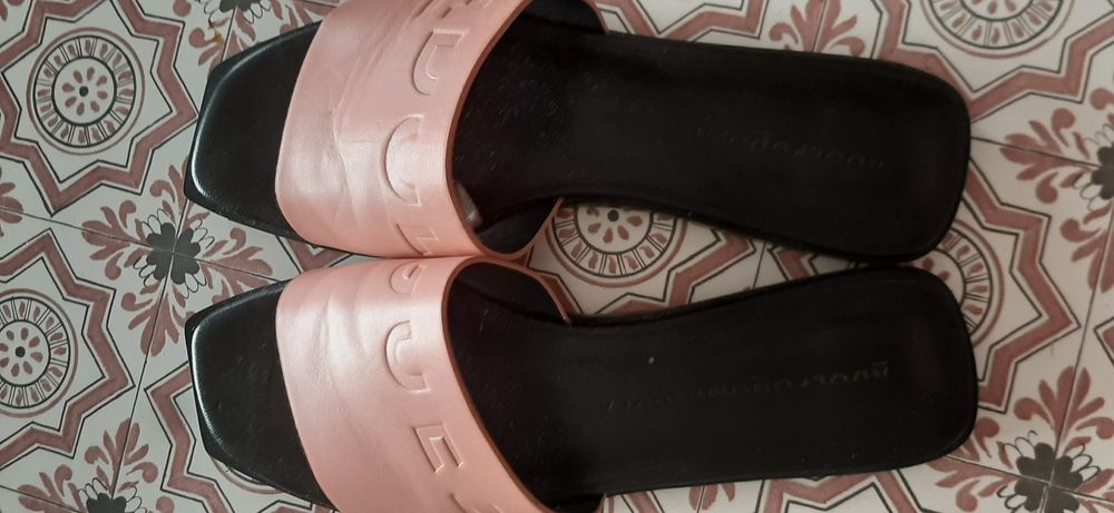 Chinelo em pele Adolfo Dominguez