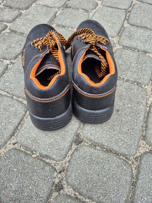 Buty robocze roz 42