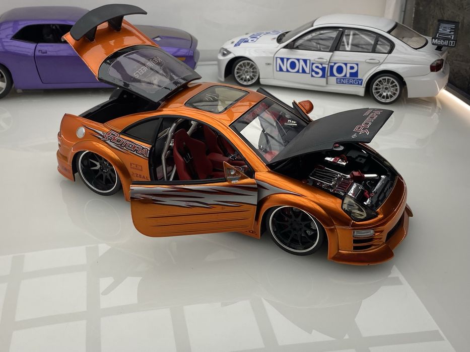 Масштабна модель Mitsubishi Eclipse Jada 1/18