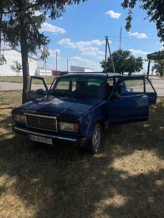 Продам ваз 2107 газ/бенз