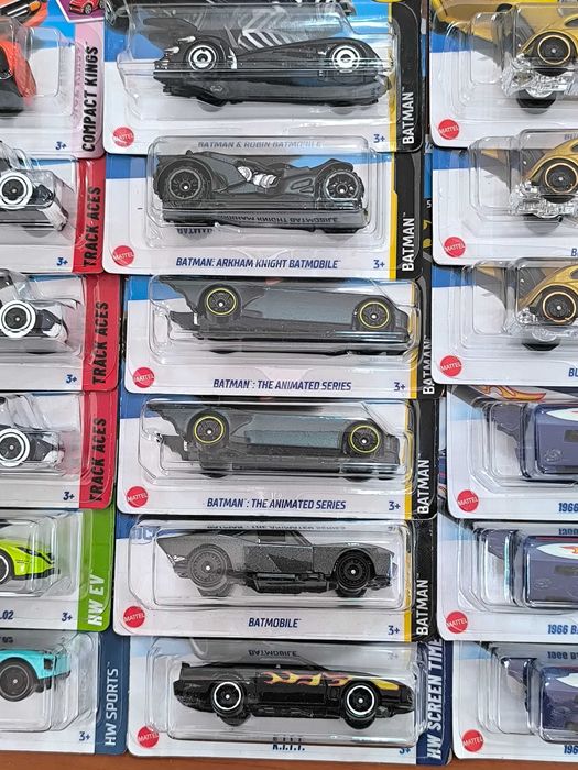 Hot Wheels Vários - Treasure Hunts, Batman, Star Wars, Transformers ..