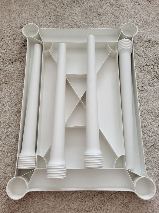 Stolik dla dziecka Ikea plastikowy lekki