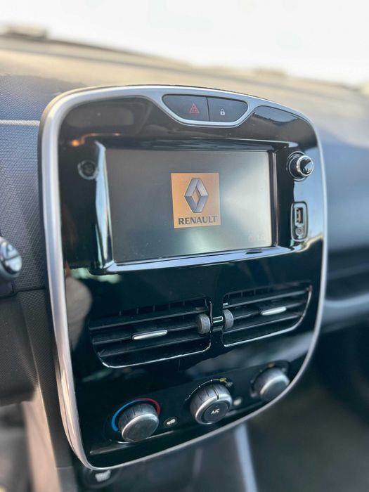 Renault Clio IV Sport Tourer Dynamique 1.5 dCi 90cv (2015) – 7900€