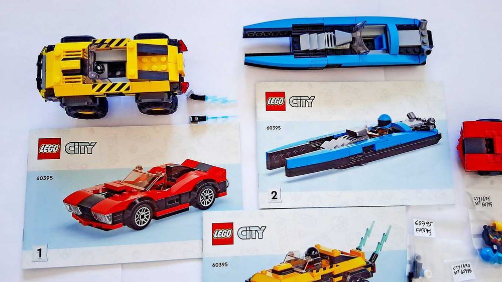 Lego City 60395 Combo Race Pack em peças novas semi montado