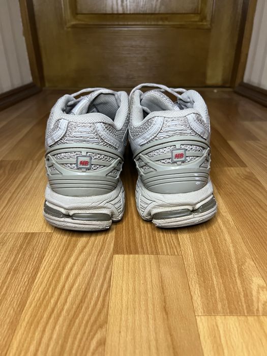New Balance 1906R