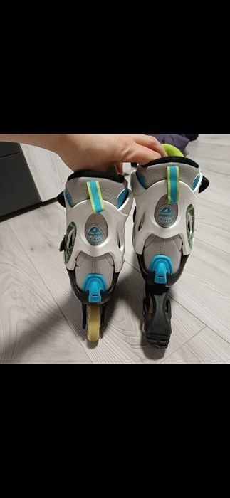 роліки крутої фірми Rollerblade  розмір 36.5-40.5, устілка 23-26 см