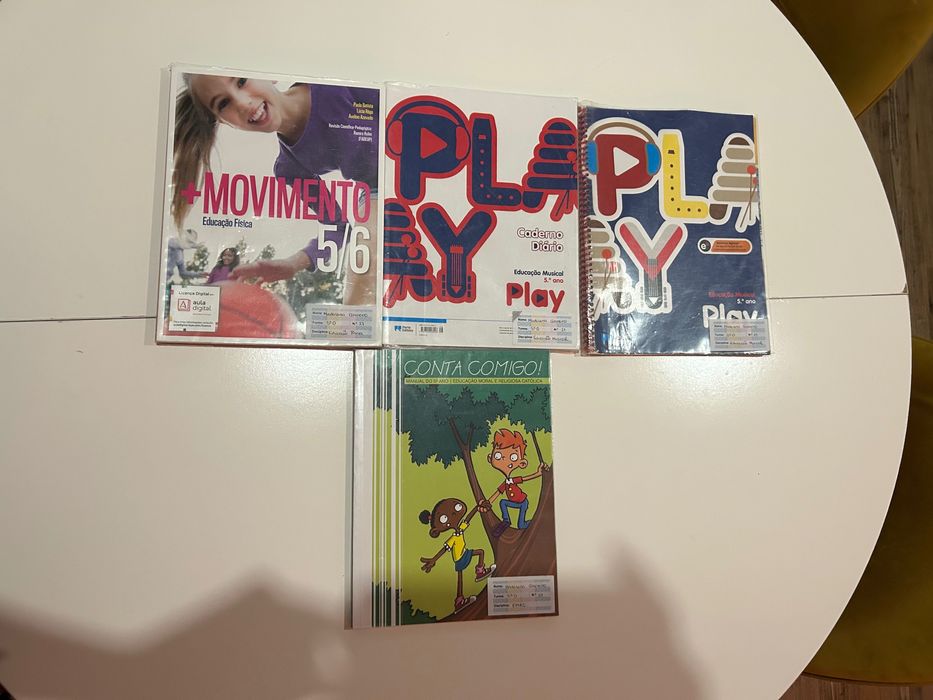 Livros escolares 5 ano