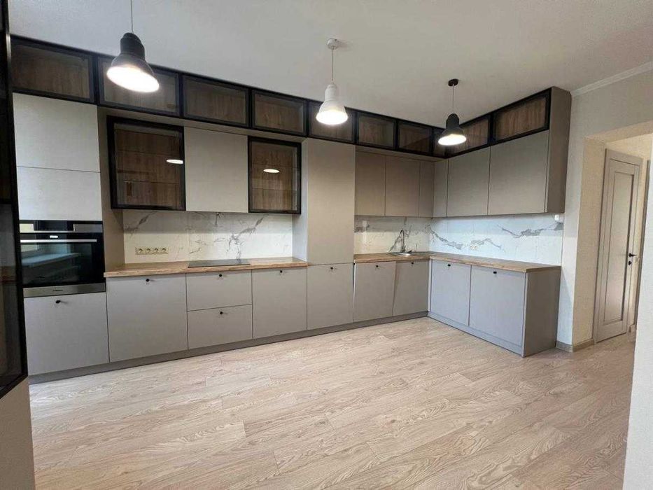 Продаж 3 кім у самому центрі