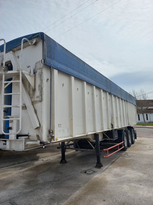 Granuleira Benalu 56m3