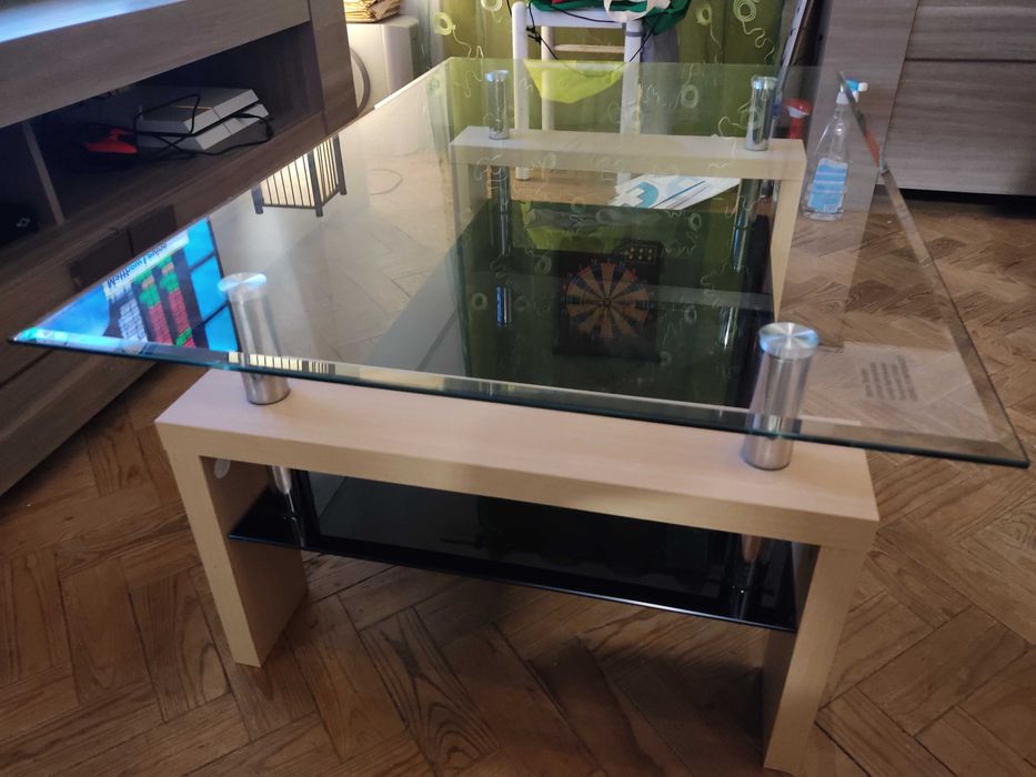 Mesa de sala 110cm comprimento por 70cm de largura