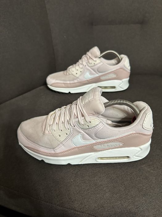 Nike Air Max 90 кросівки жіночі 42.5