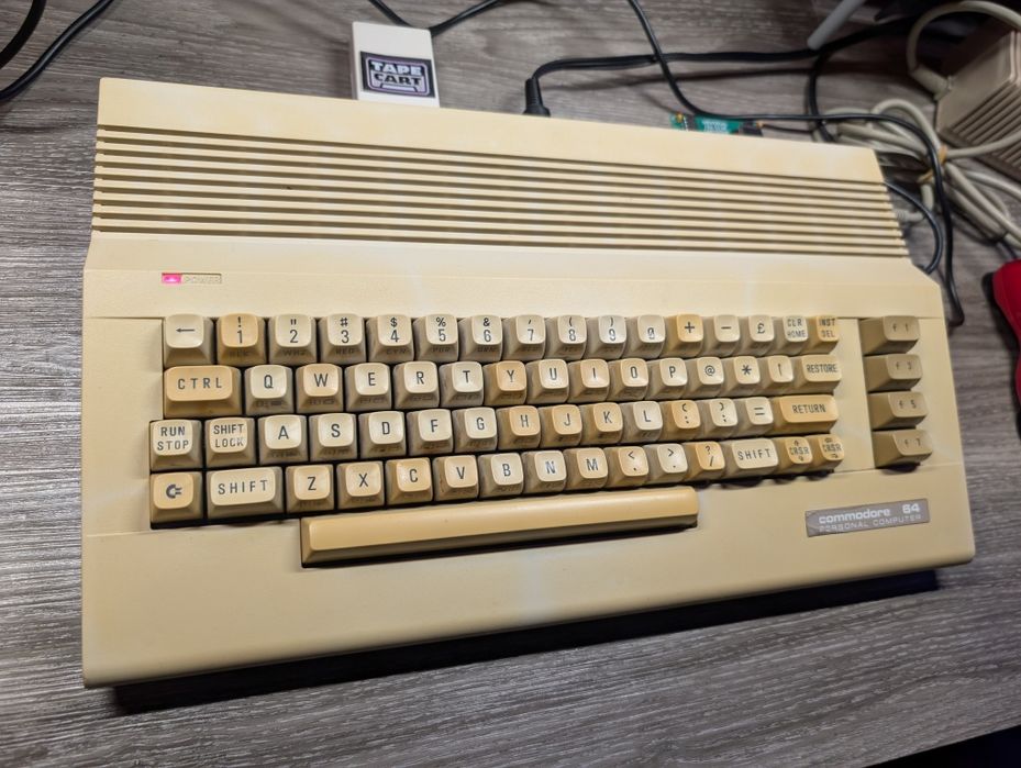 Commodore 64 100%sprawny
