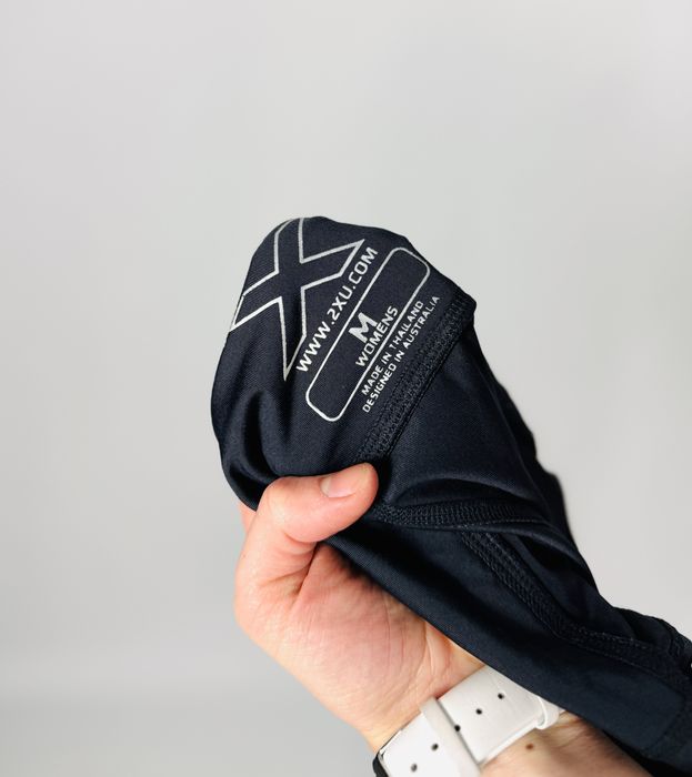 Czarne legginsy sportowe z wzorem S 36