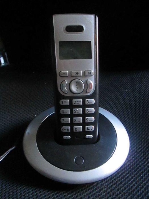 Telefone sem fios, novo, na caixa