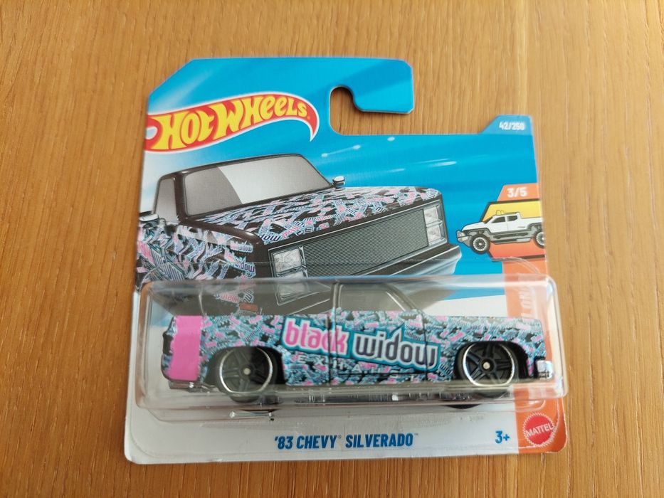 Hot Wheels 2018 Bentley Continental  GT3, Shelby Cobra 427 S/C,  Datsun 240Z, '83 Chevy  Silverado', Raijin  Express