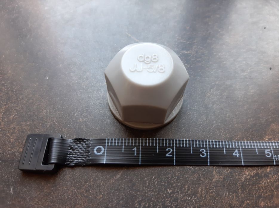 Пробка-заглушка BerkePlastik різьбова внутрішня 5/8"