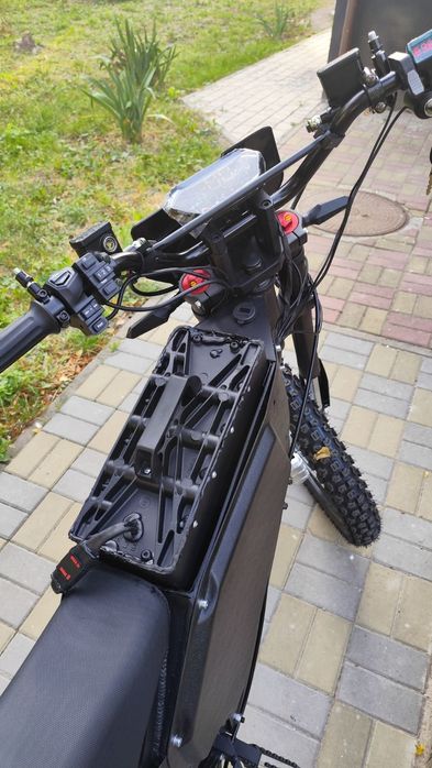 Електробайк EPLAT CROSS зі зйомним АКБ