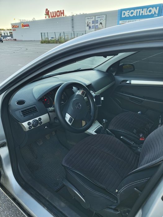 Opel Astra H 2007 1.6 г/б