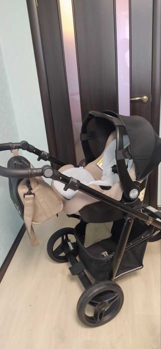 Коляска Pali Diamante 3в1 з автокріслом.