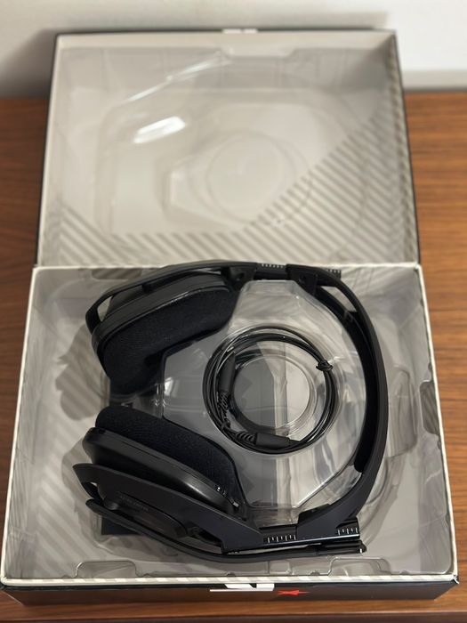 Auscultadores Gaming Astro A 50 Gen 4
