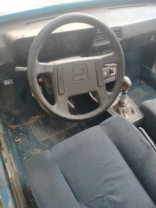 Автомобиль Вольво