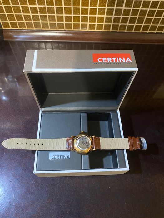 Наручние  часи CERTINA