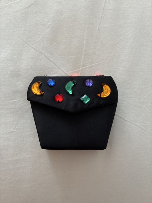 Mini malinha preta em cetim