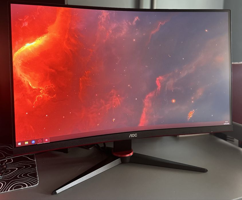 Monitor Gaming 240hz Curvo AOC C27G2ZE