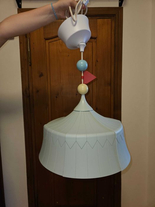 Lampa do pokoju dziecięcego IKEA cyrk