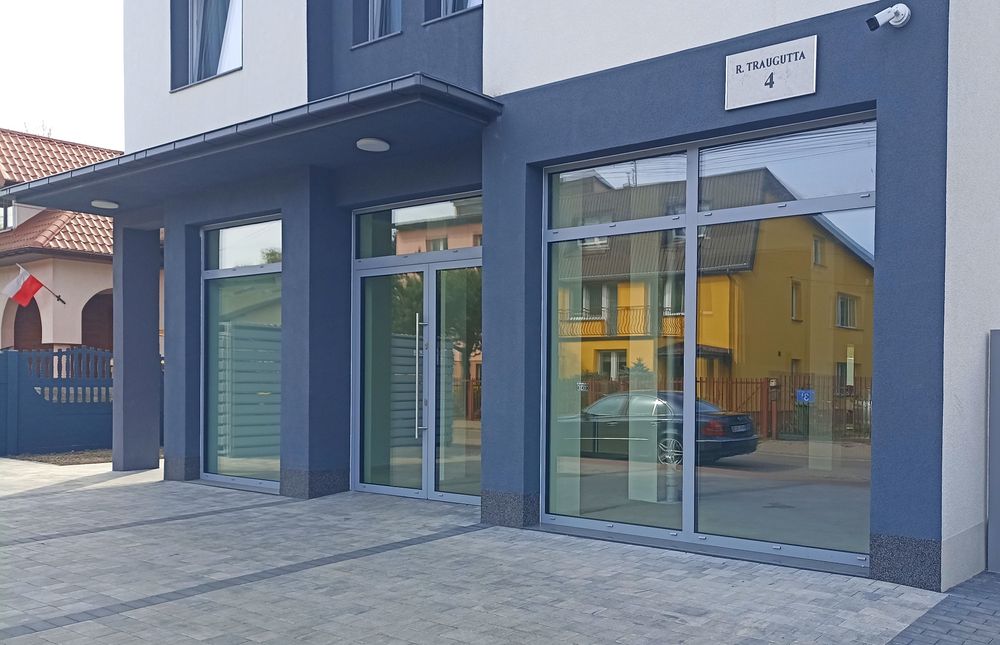 Wynajmę lokale biurowo- usługowe 58m2/ 67m2/ 125m2