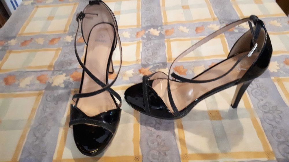 Sapatos salto alto Nº39
